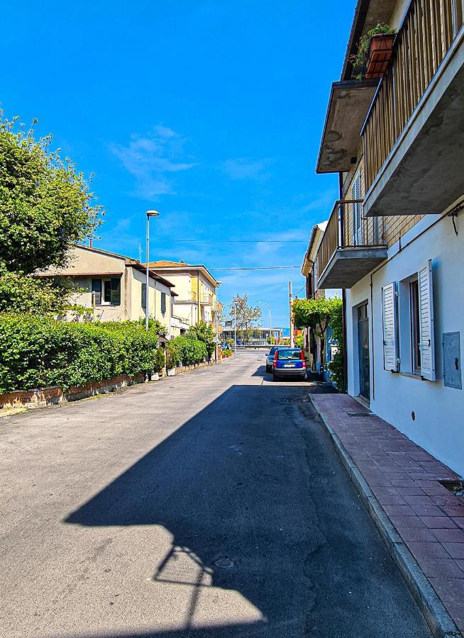 Vacanze A Colori Porto Recanati Bagian luar foto